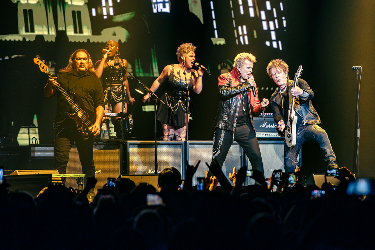 Billy Idol - It's a Nice Day to... Tour Again!
